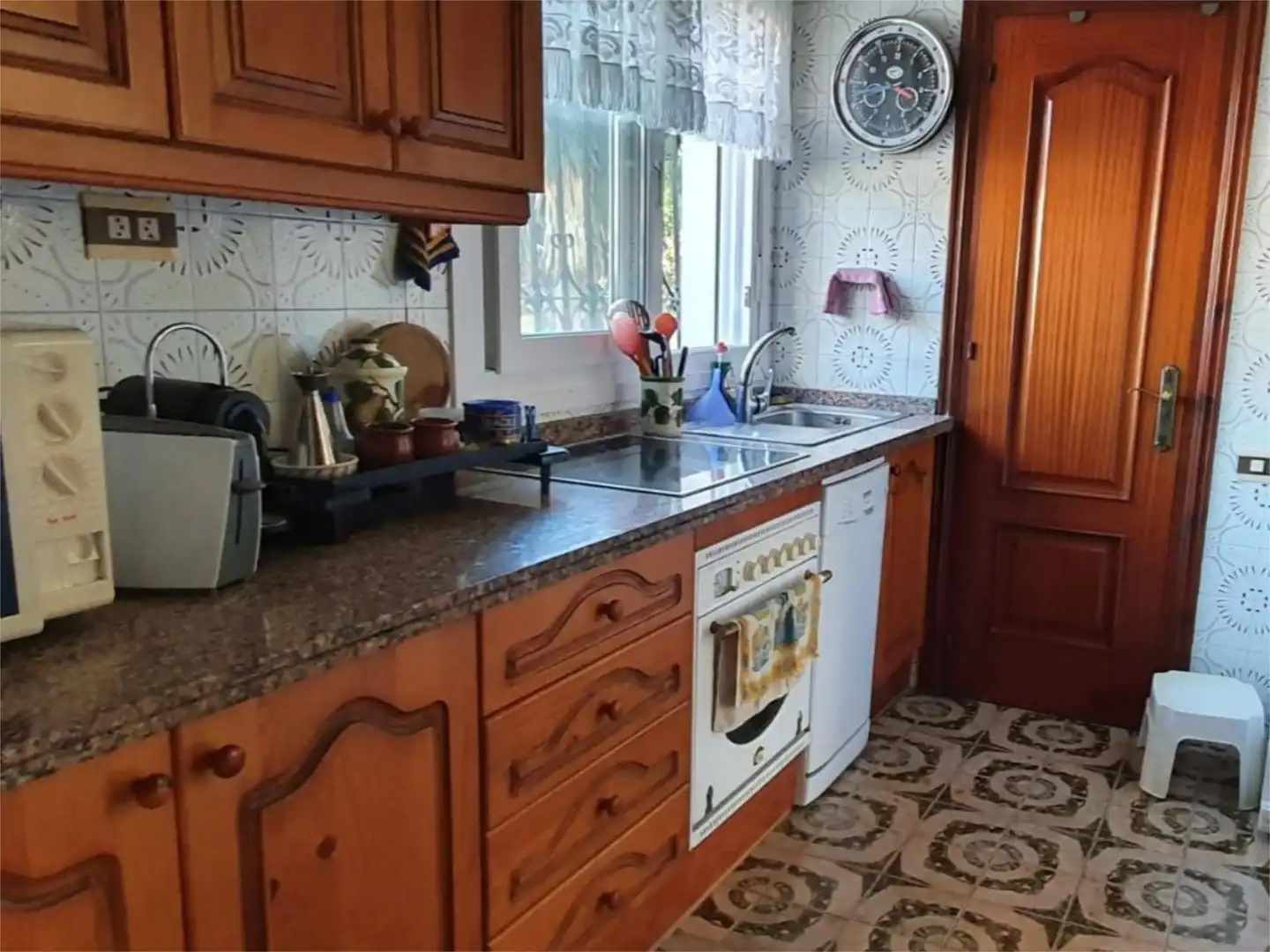 Casa o chalet en venta en Calle Mijas, 9, Centro Internacional Cocina de Casa o chalet en venta en Torrox con Aire acondicionado