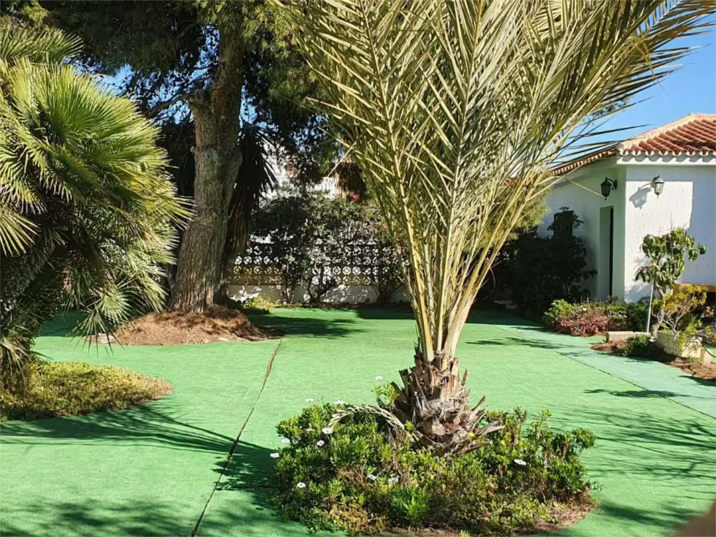 Casa o chalet en venta en Calle Mijas, 9, Centro Internacional Jardín de Casa o chalet en venta en Torrox con Aire acondicionado