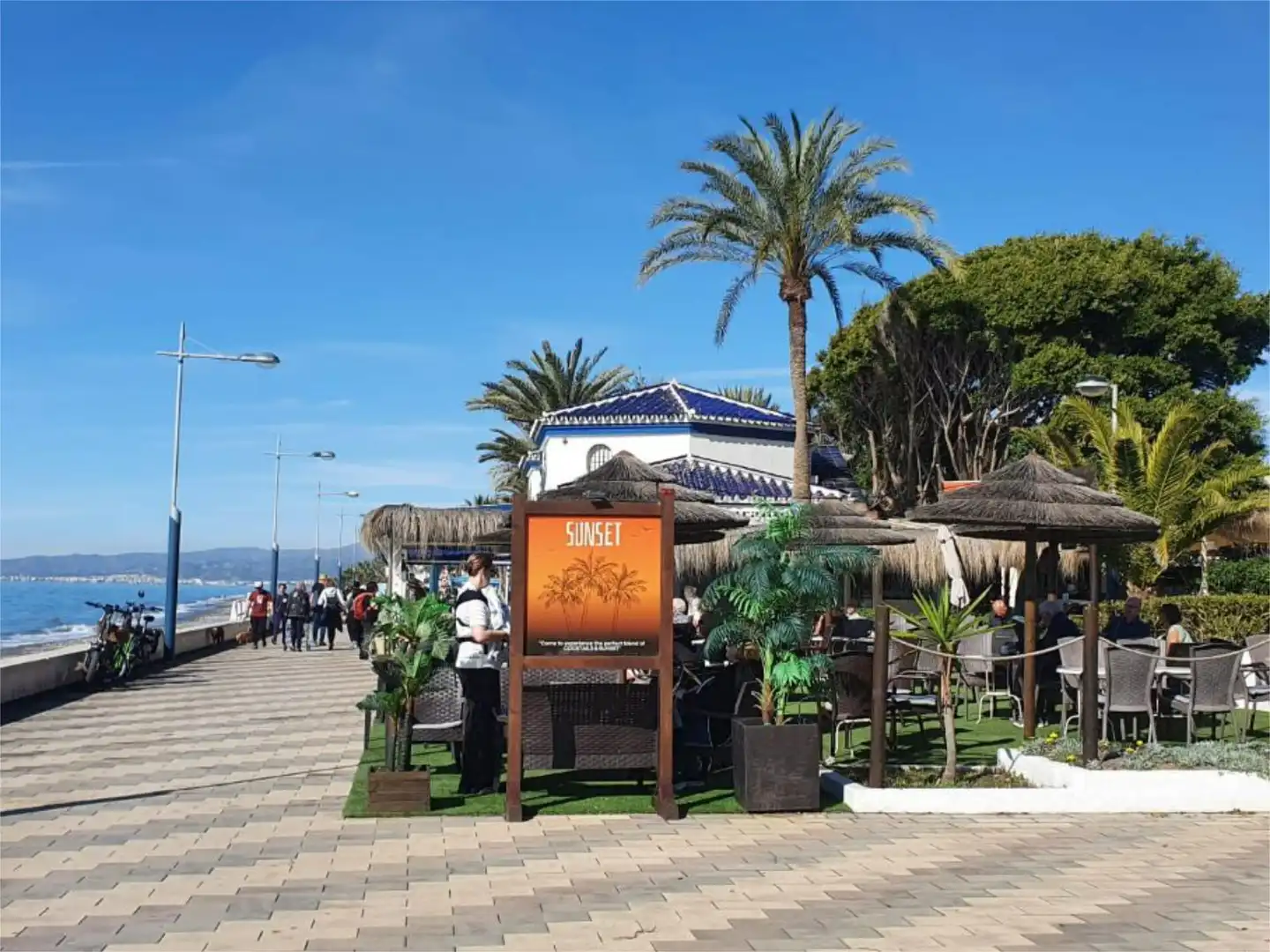 Casa o chalet en venta en Calle Mijas, 9, Centro Internacional Vista exterior de Casa o chalet en venta en Torrox con Aire acondicionado