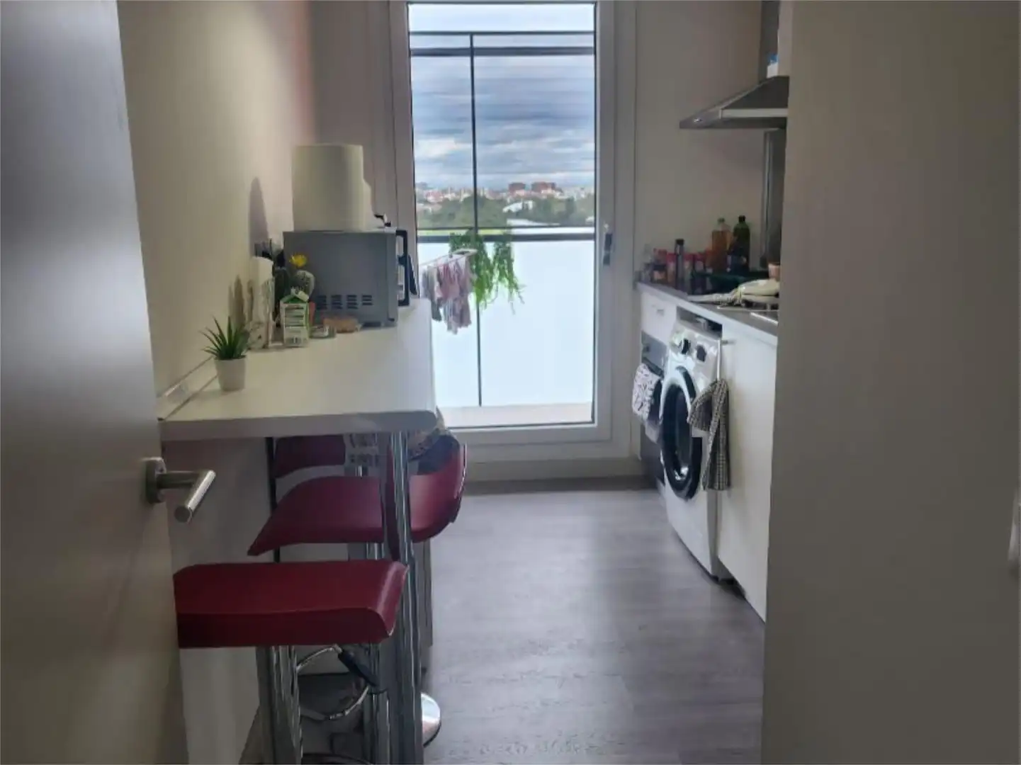 Kitchen of Flat for share in Madrid  with Air Conditioner, Heating and Furnished
