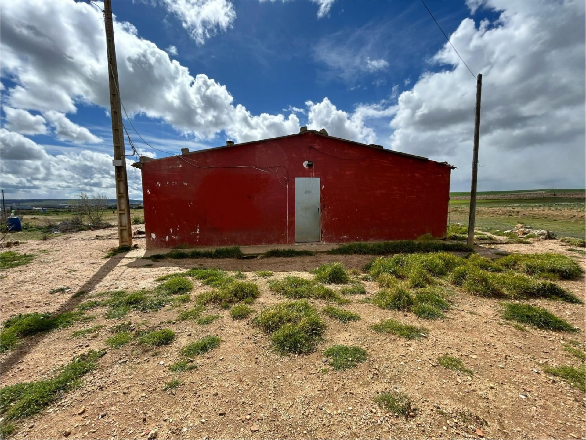 Vista exterior de Finca rústica en venda en Dueñas amb Jardí privat