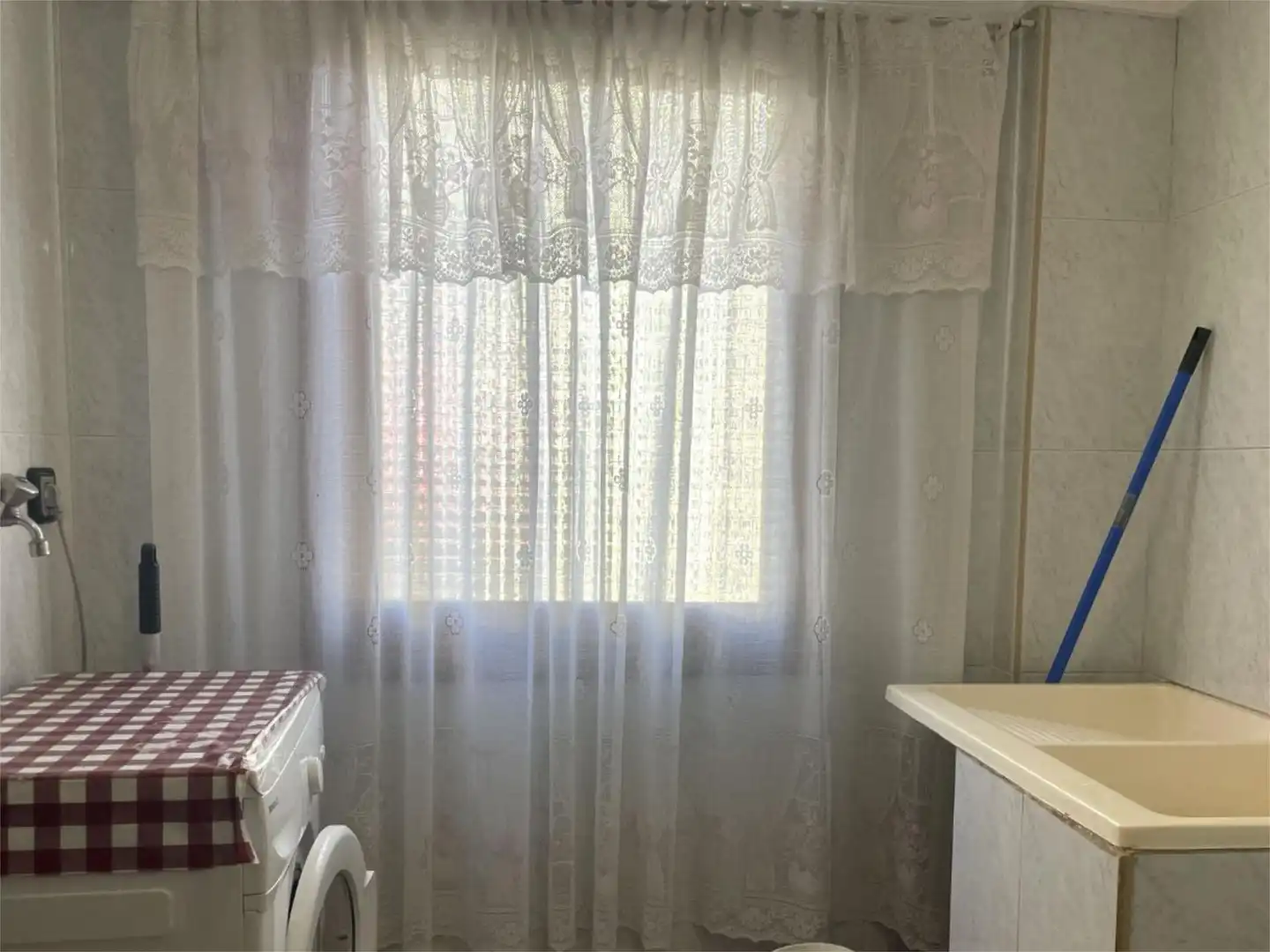 Dormitori de Casa adosada en venda en Planes amb Jardí privat, Terrassa i Traster