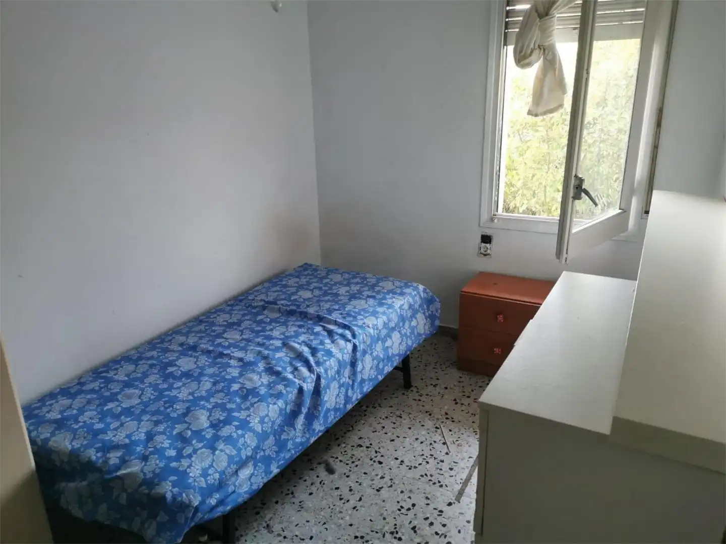 Habitación en Carrer Sant Julià, 13, Can Font - Ca n'Avellaneda