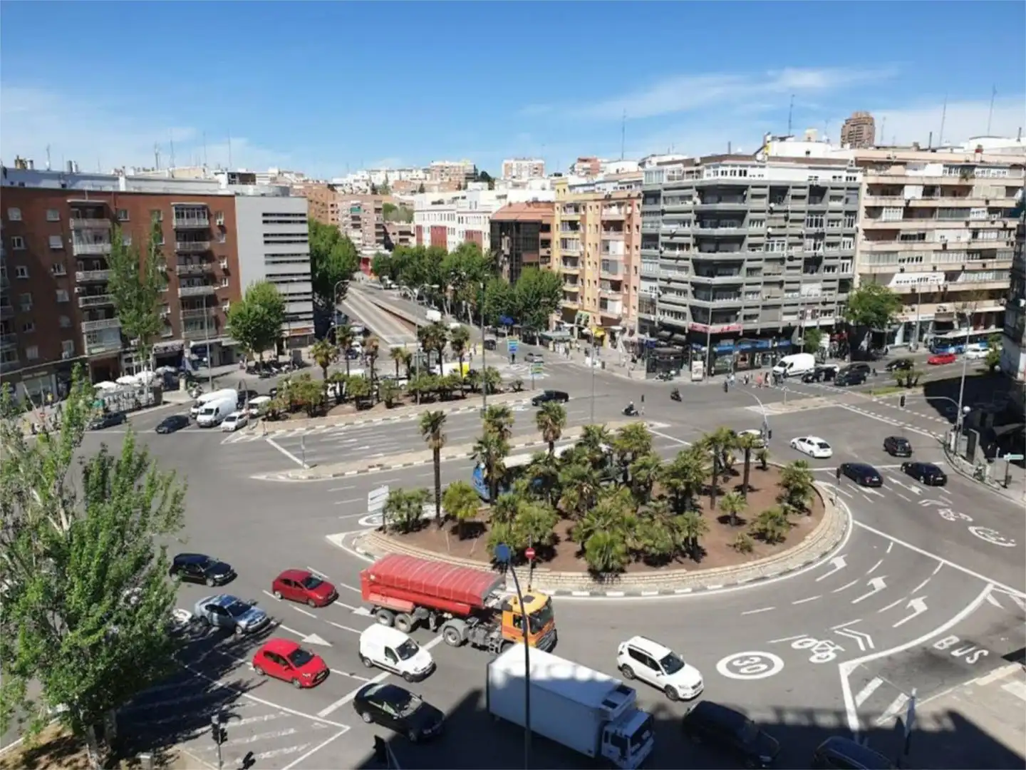 Local en venda a Calle de Sánchez Barcáiztegui, 40, Pacífico Vista exterior de Local en venda en Madrid amb Aire condicionat i Calefacció