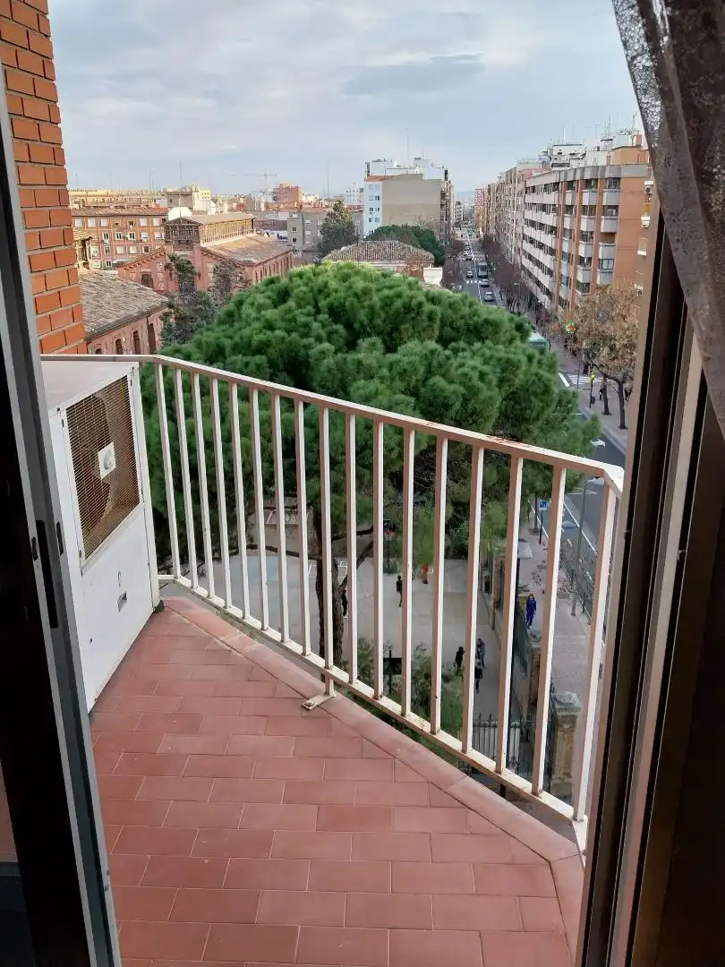 Balcony of Flat for share in Zaragoza  with Heating, Furnished and Oven