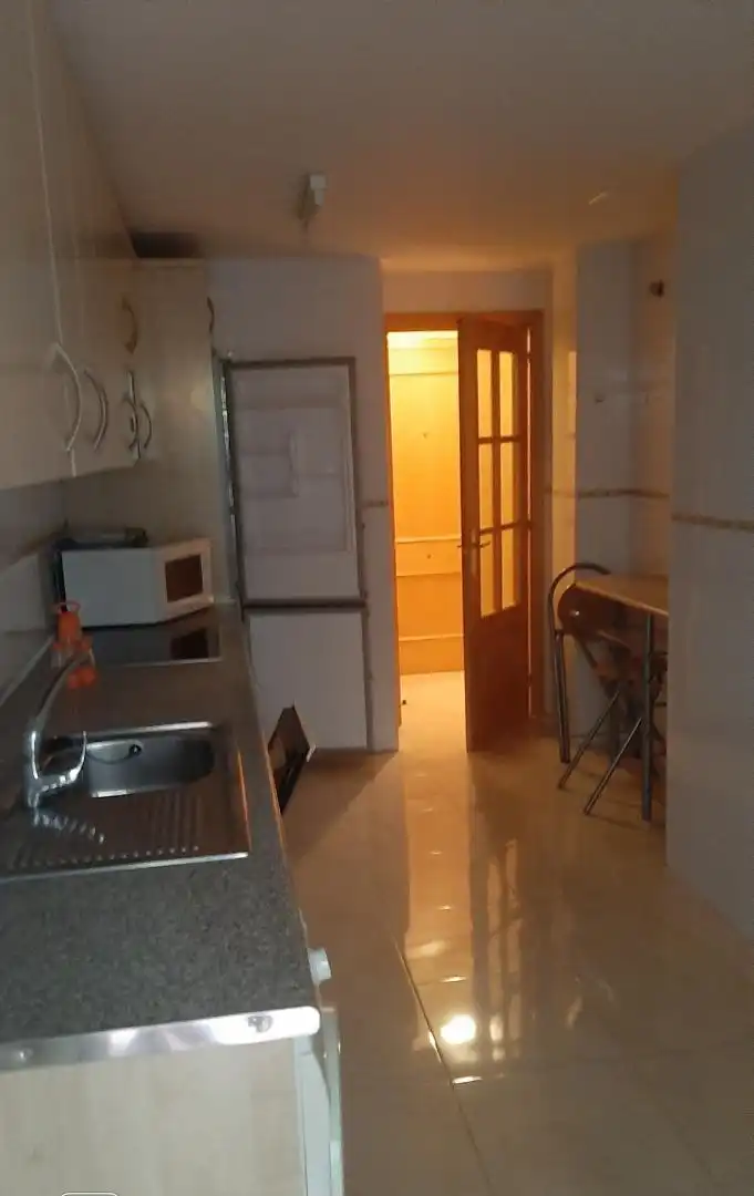 Cuina de Pis en venda en Andorra (Teruel) amb Calefacció, Traster i Moblat