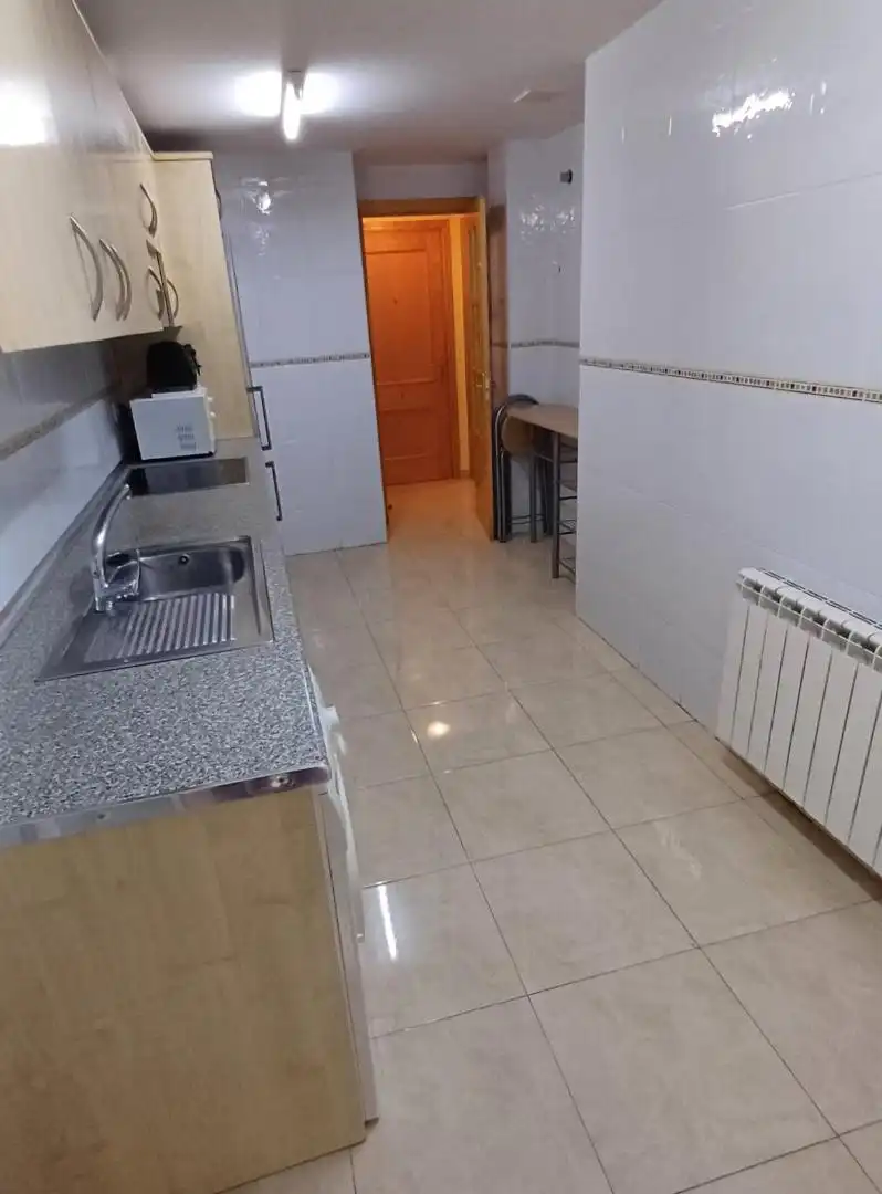 Cuina de Pis en venda en Andorra (Teruel) amb Calefacció, Traster i Moblat