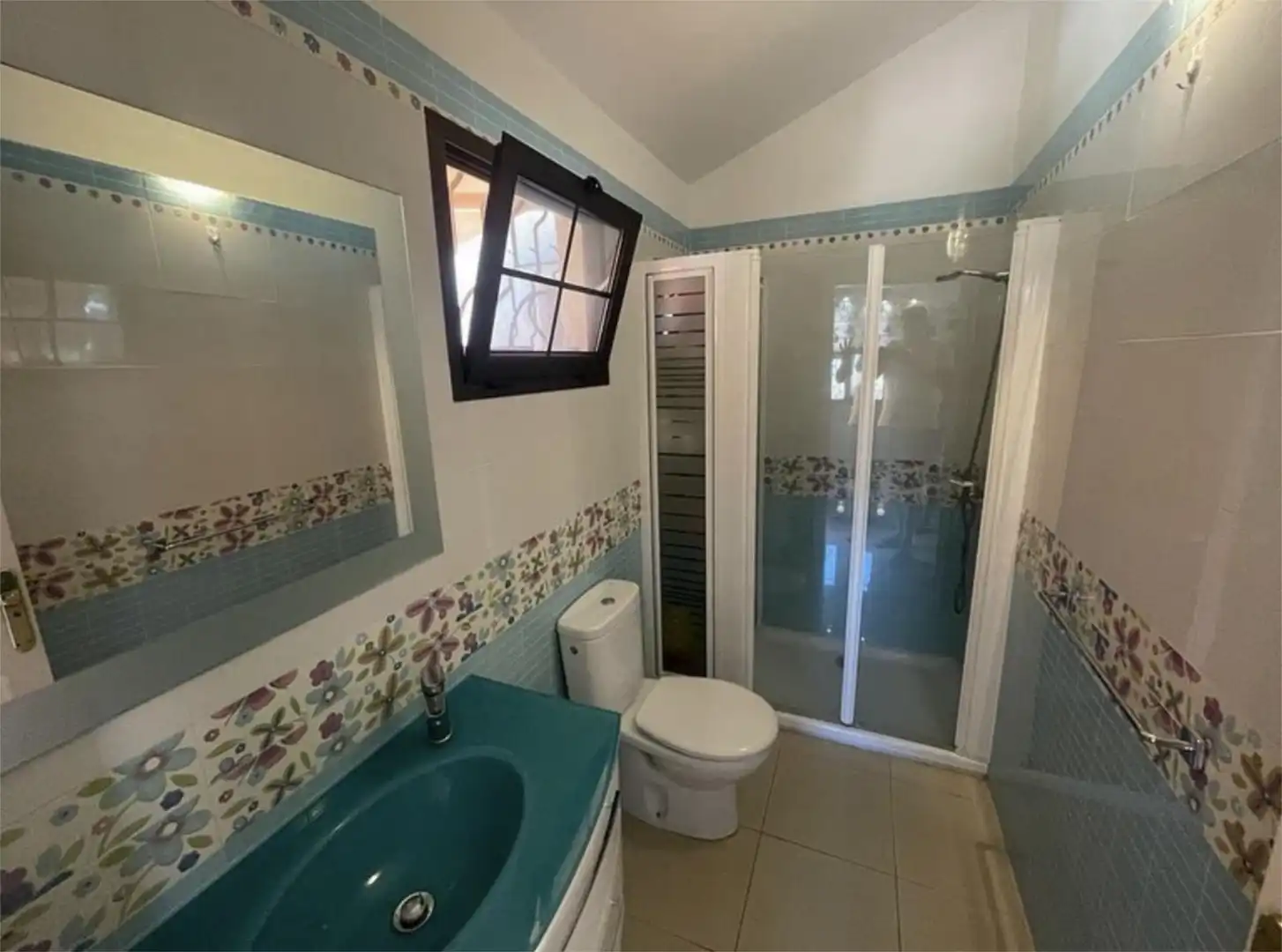 Bany de Casa o xalet de lloguer en San Bartolomé de Tirajana amb Aire condicionat, Moblat i Forn