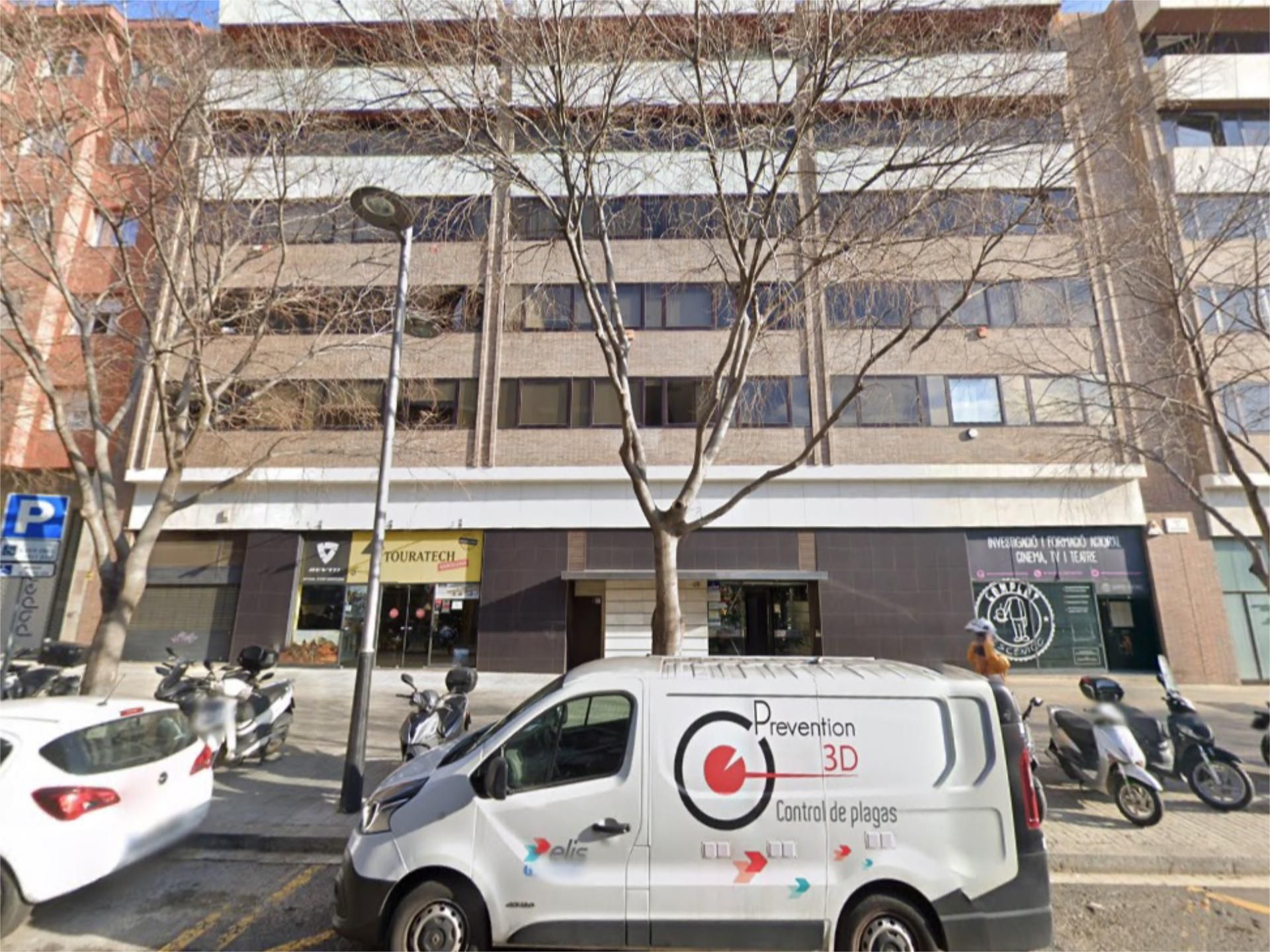 Vista exterior de Oficina en venda en  Barcelona Capital