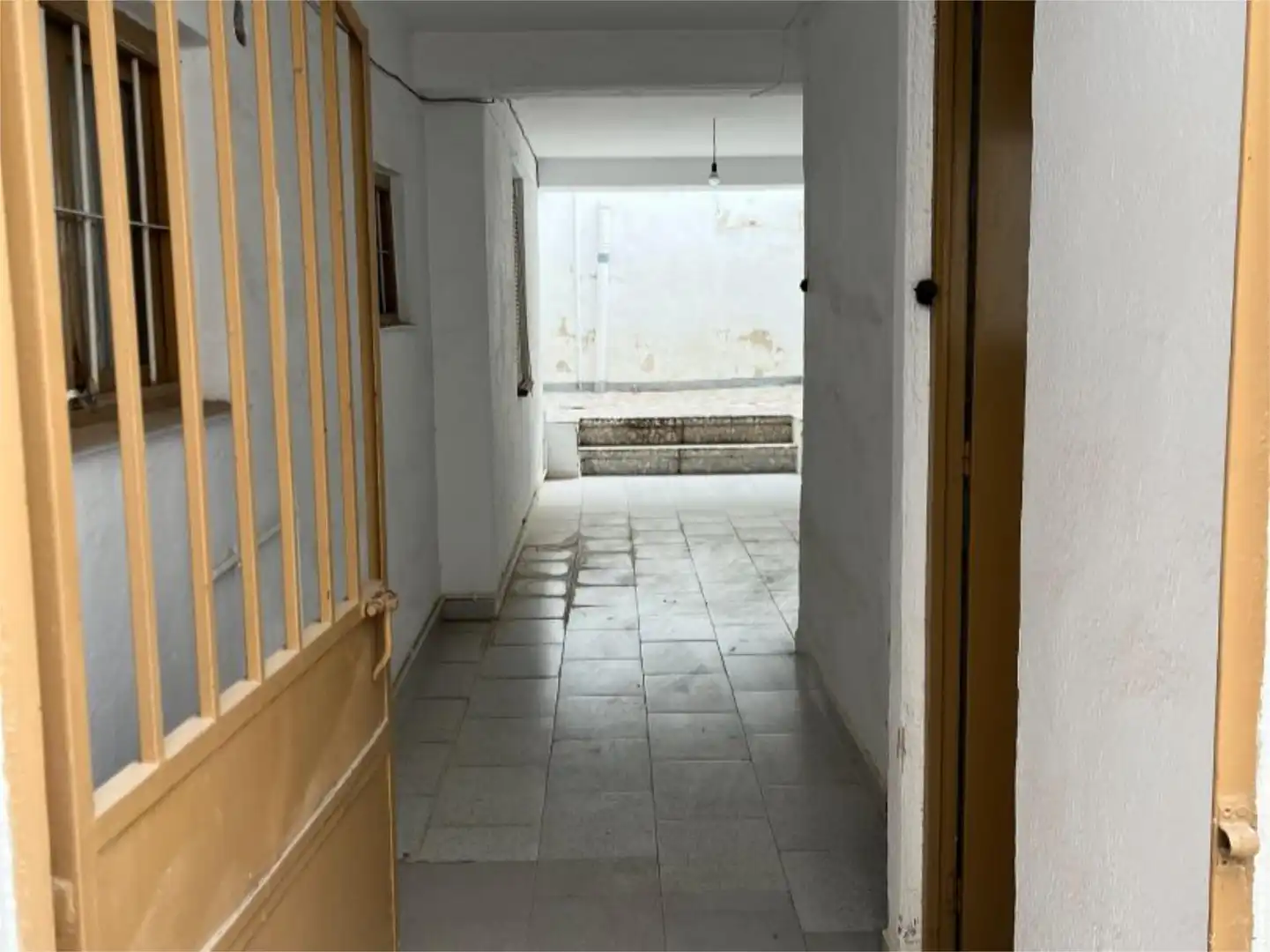 Ground floor for sale in Calle Cristóbal Colón, 20, Torredelcampo Ground floor for sale in Torredelcampo