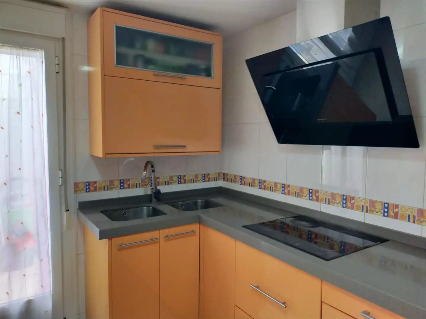 Kitchen of Flat for sale in Arroyo de la Luz  with Air Conditioner, Terrace and Balcony