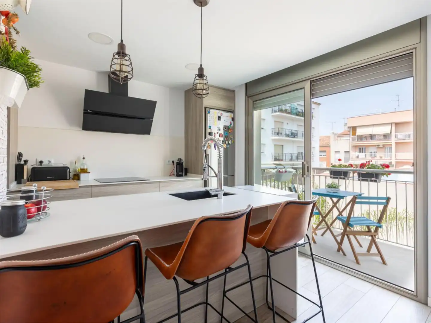 Wohnung zum Verkauf in Carrer de Sant Maties, 52, Creu Alta Küche von Wohnung zum Verkauf in Sabadell mit Klimaanlage, Heizung und Terrasse