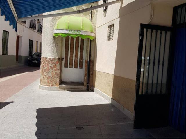 Local comercial en Alquiler en Calle San Juan de Ávila, 15 en Almodóvar del Campo