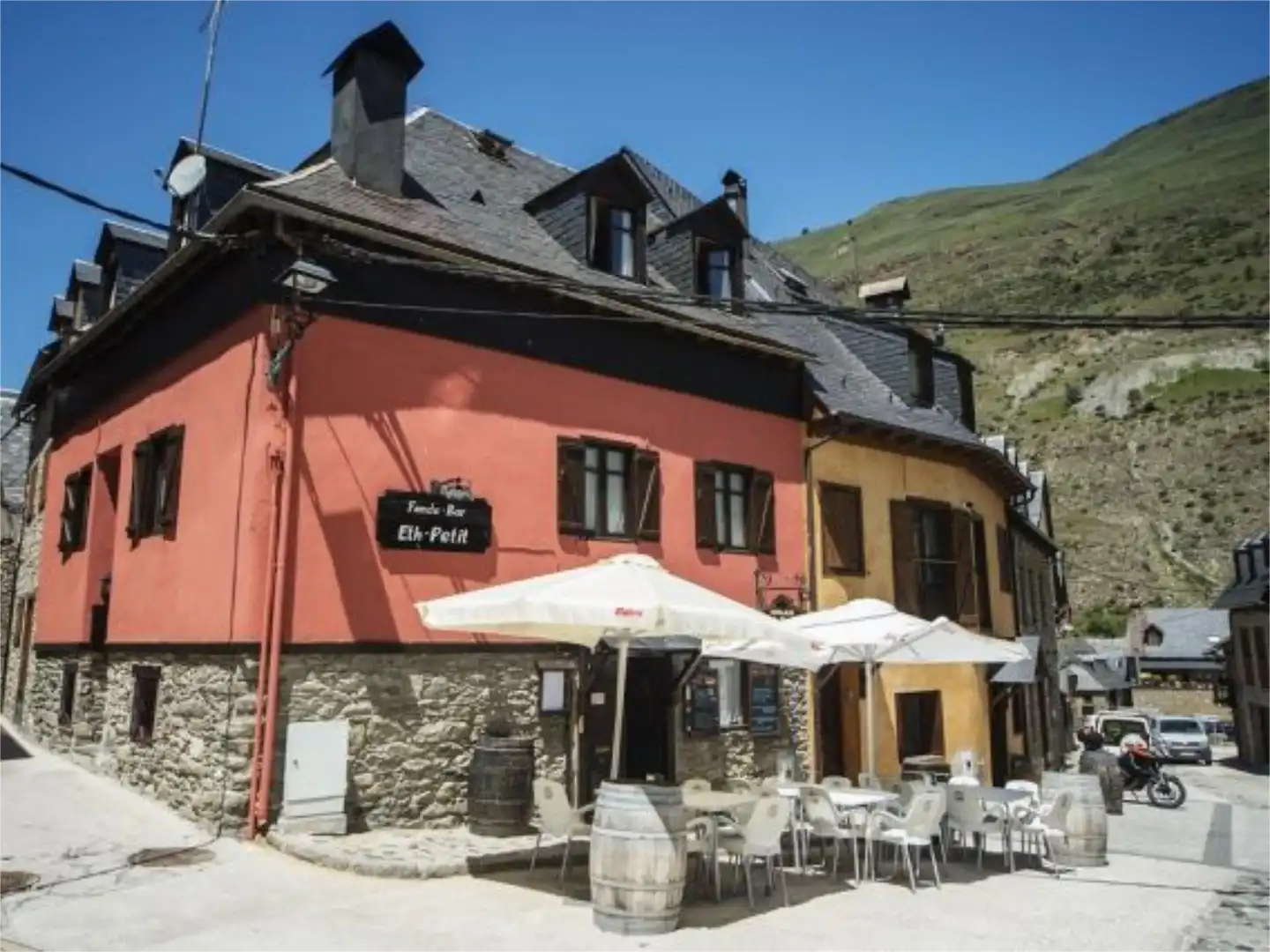 Finca rústica en venta en Carrèr Santa Anna, 1, Escunhau Finca rústica en venta en Vielha e Mijaran con Calefacción, Parquet y Amueblado