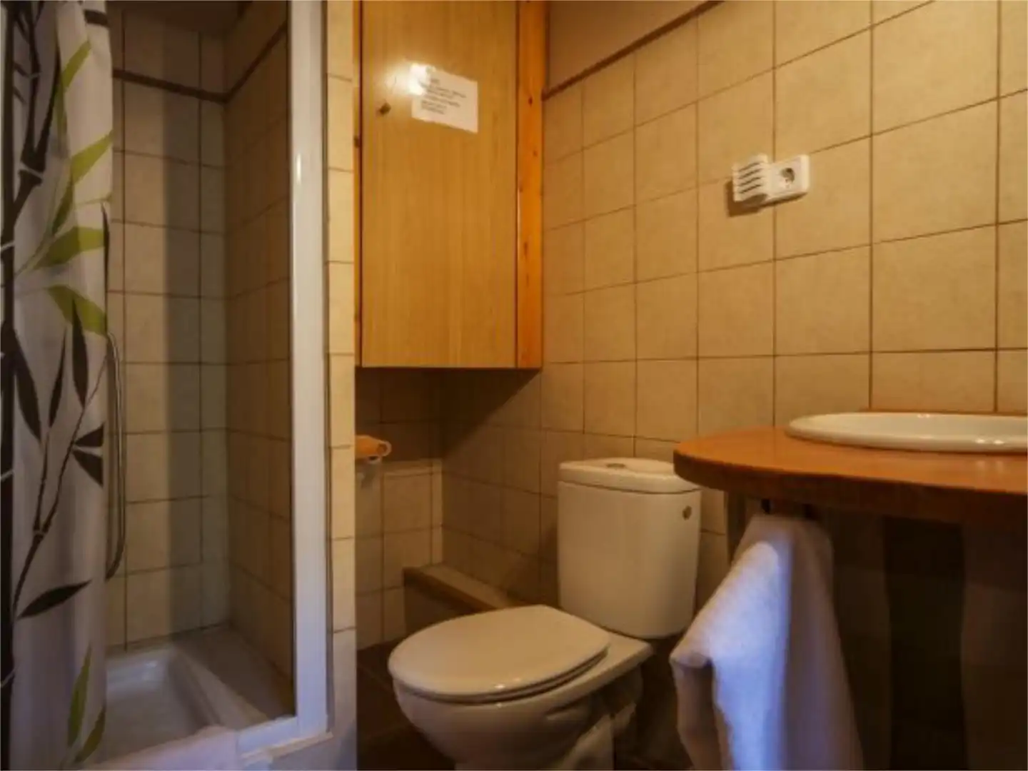 Finca rústica en venta en Carrèr Santa Anna, 1, Escunhau Baño de Finca rústica en venta en Vielha e Mijaran con Calefacción, Parquet y Amueblado