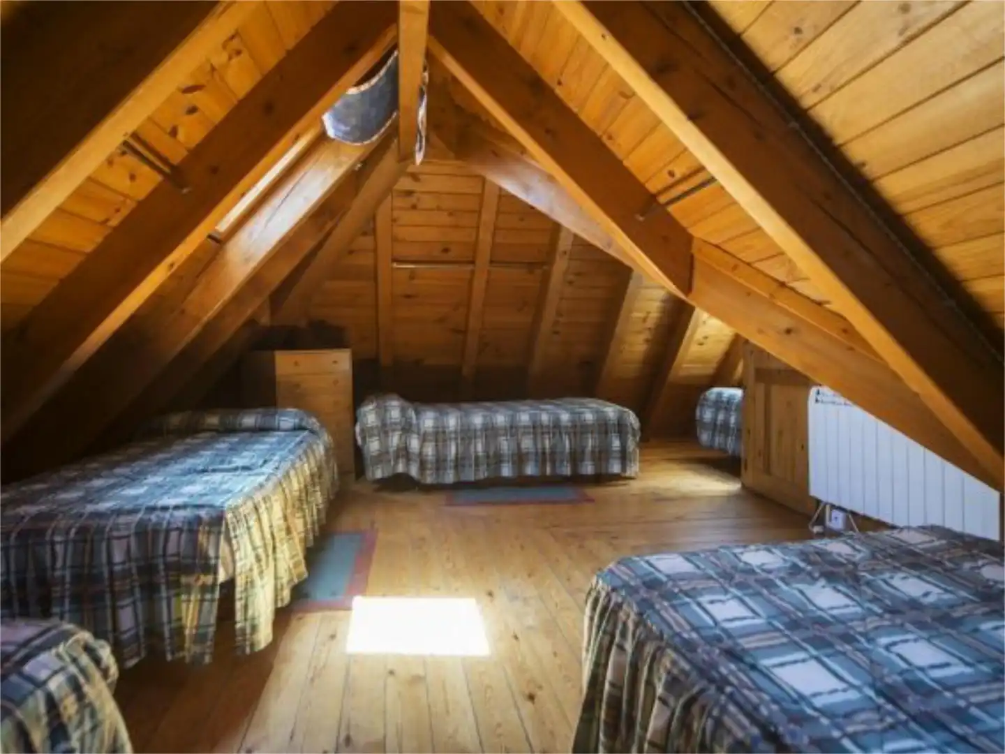 Finca rústica en venta en Carrèr Santa Anna, 1, Escunhau Habitación de Finca rústica en venta en Vielha e Mijaran con Calefacción, Parquet y Amueblado