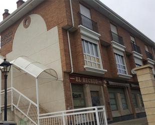 Vista exterior de Pis en venda en Miranda de Ebro amb Calefacció, Parquet i Moblat
