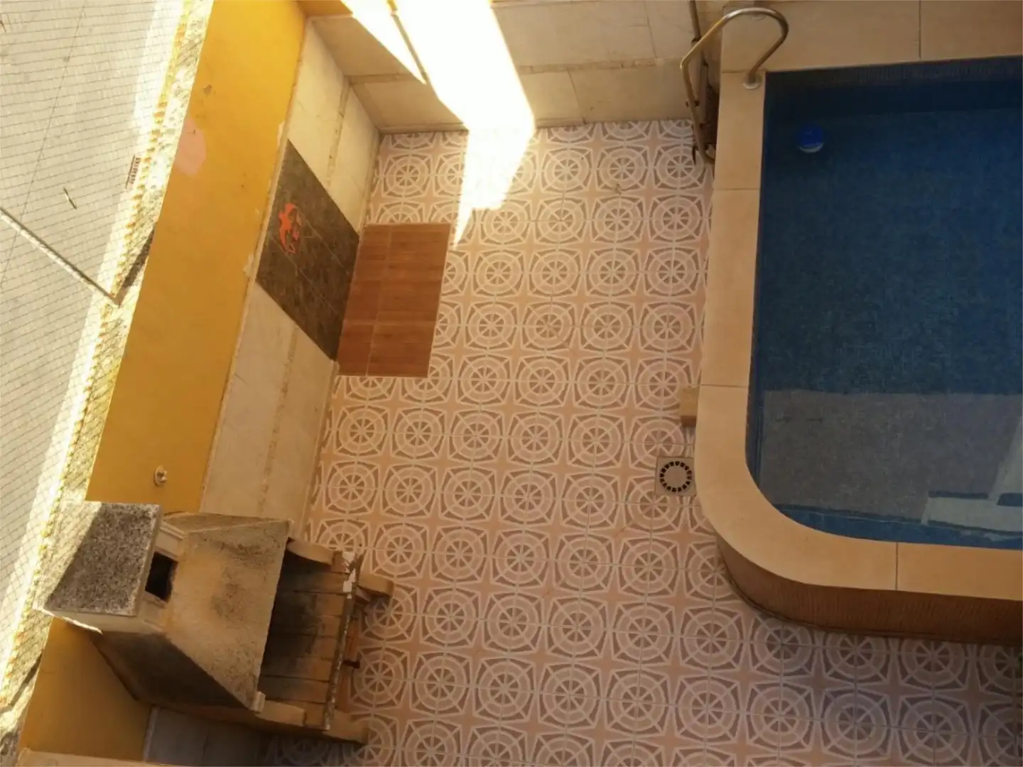 Bathroom of Flat for sale in Alcàsser  with Air Conditioner, Terrace and Swimming Pool