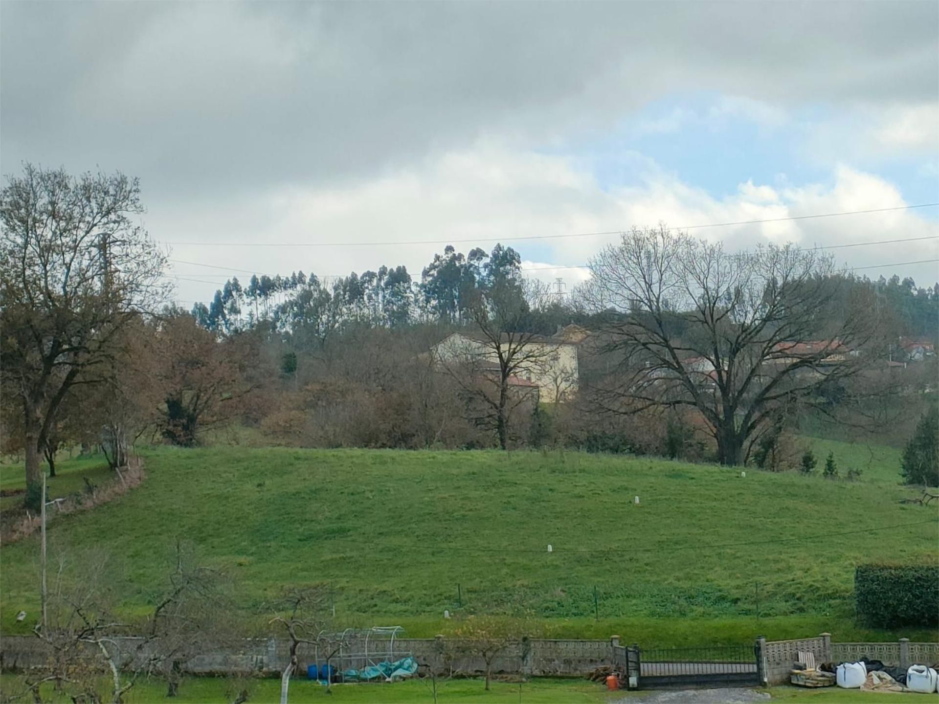 Constructible Land for sale in Las Regueras  