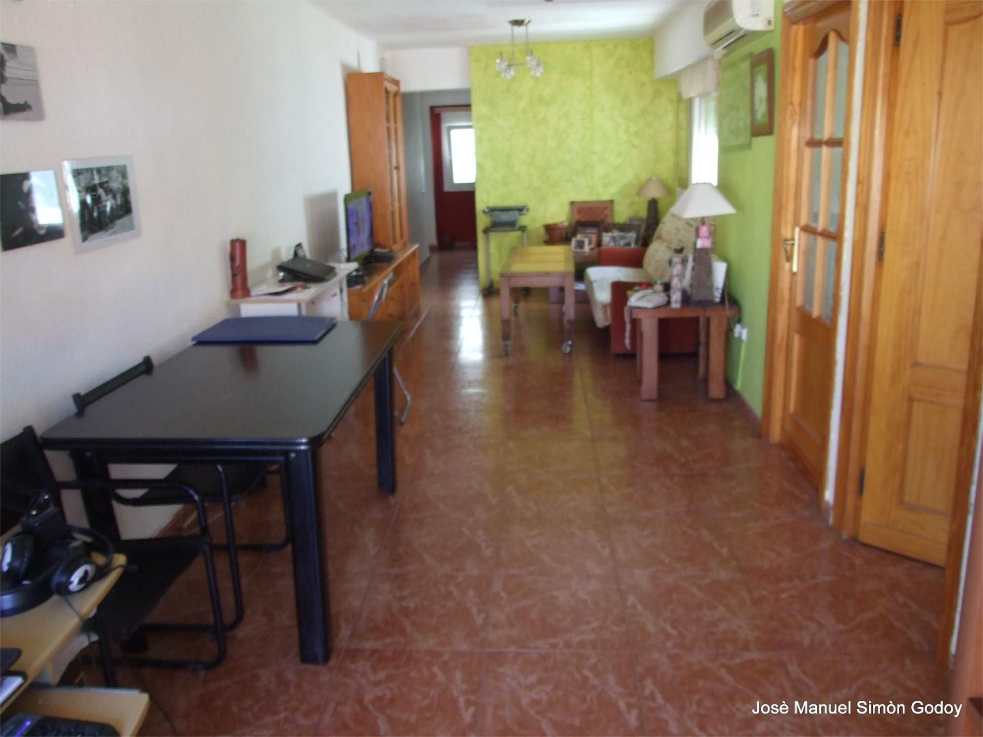 Flat to share in Calle San Francisco Solano, 7, Los Ángeles - Cruz de Caravaca