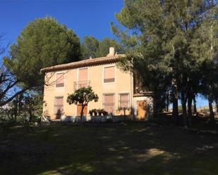 Vista exterior de Casa o xalet en venda en Cehegín amb Piscina