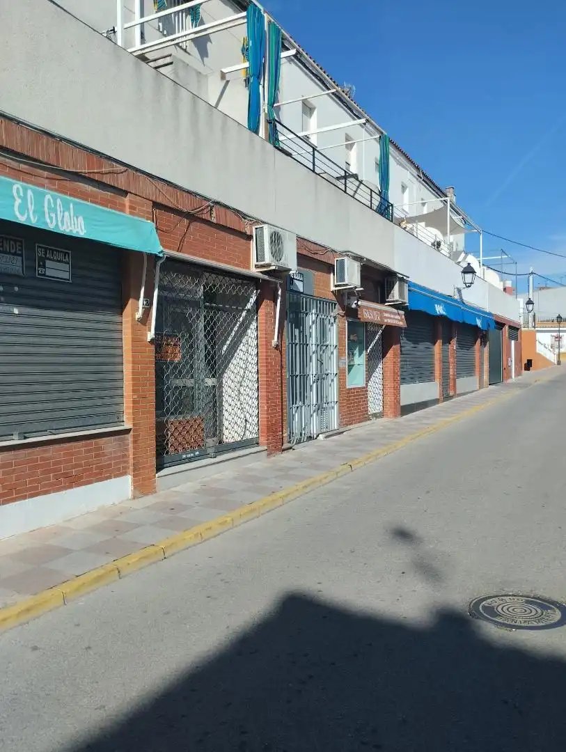 Local de alquiler en Calle Pío XII, 22, Gines Vista exterior de Local de alquiler en Gines con Aire acondicionado y Calefacción