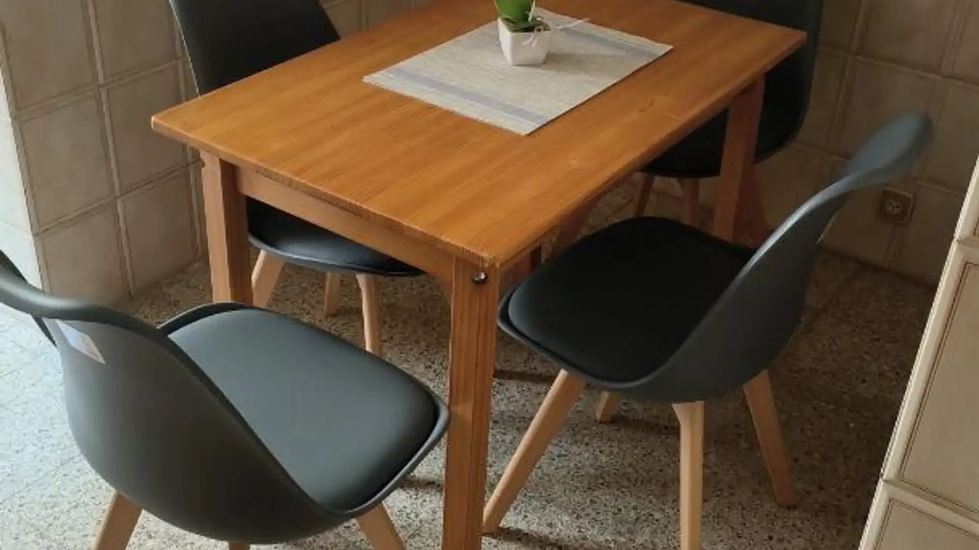 Habitación en Carretera de los Tarahales, 59, Los Tarahales - La Paterna Habitación en Carretera de los Tarahales, 59, Los Tarahales - La Paterna