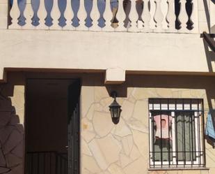 Exterior view of Single-family semi-detached for sale in Castellón de la Plana / Castelló de la Plana  with Air Conditioner and Terrace