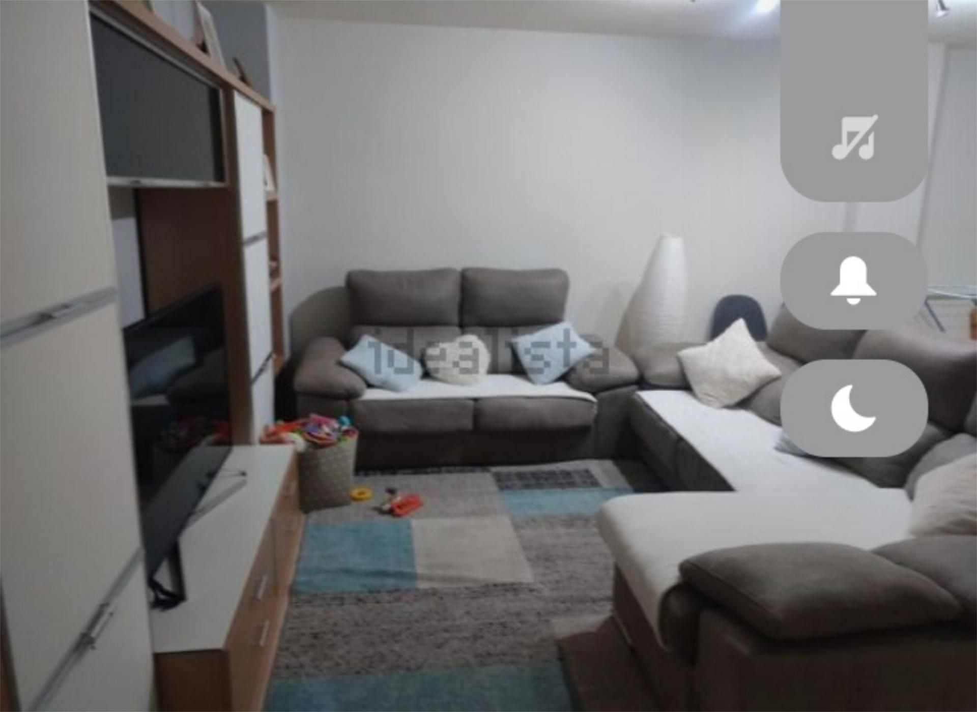 Living room of Flat for sale in Madrigal de la Vera  with Air Conditioner, Heating and Furnished