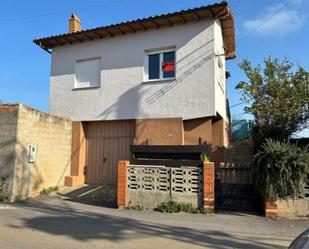 Vista exterior de Casa o xalet en venda en Ruiloba amb Terrassa