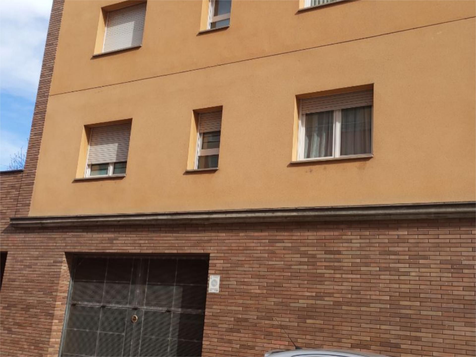 Exterior view of Garage to rent in Ripoll