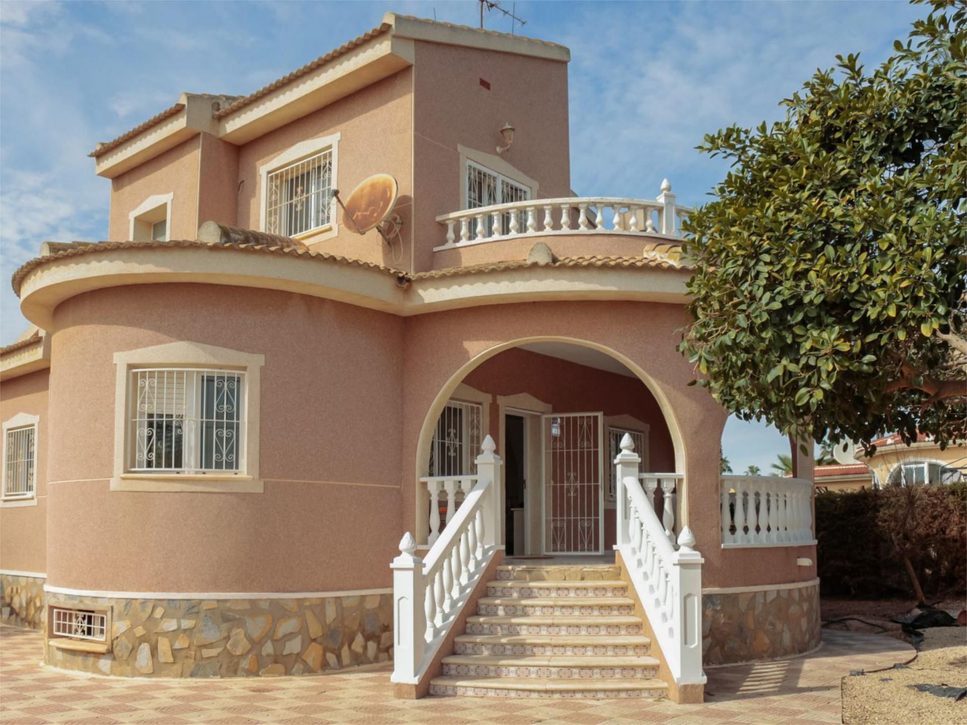 Exterior view of House or chalet for sale in Rojales  with Air Conditioner, Terrace and Swimming Pool