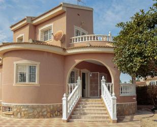 Vista exterior de Casa o xalet en venda en Rojales amb Aire condicionat, Terrassa i Piscina