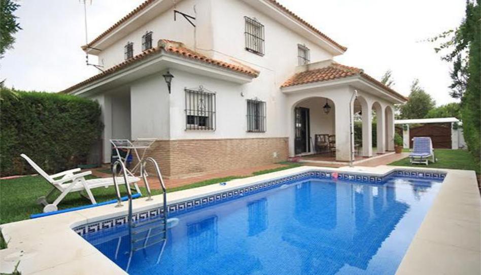 Single-family semi-detached to rent in Sector G, 78, Centro - Torre de la Higuera, Huelva - image 1 Photo 1 of Single-family semi-detached to rent in Sector G, 78, Centro - Torre de la Higuera, Huelva