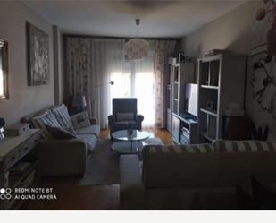 Living room of Flat for sale in  Toledo Capital  with Air Conditioner