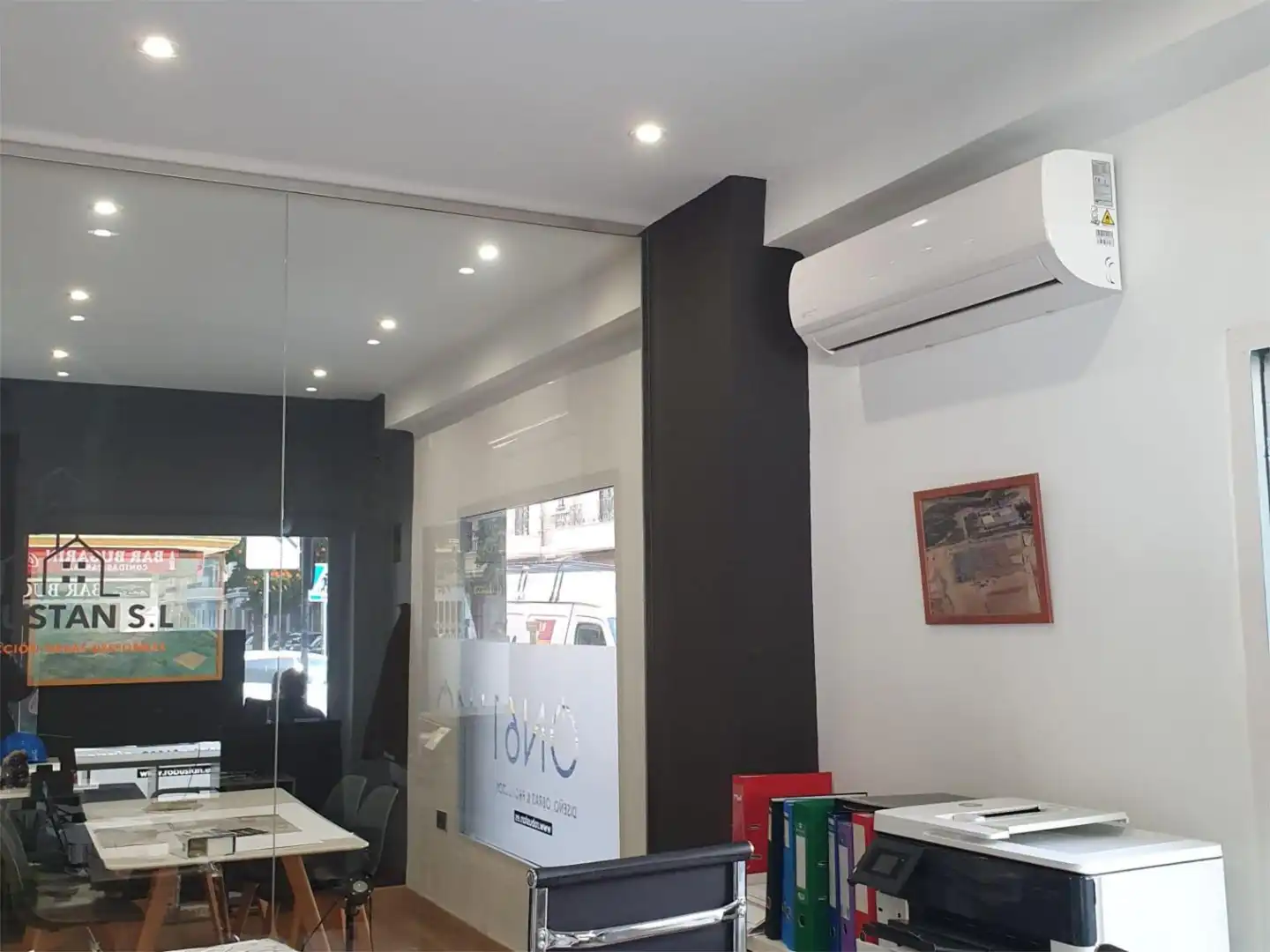 Commercial properties for rent in Sevilla  with Air Conditioner and Heating