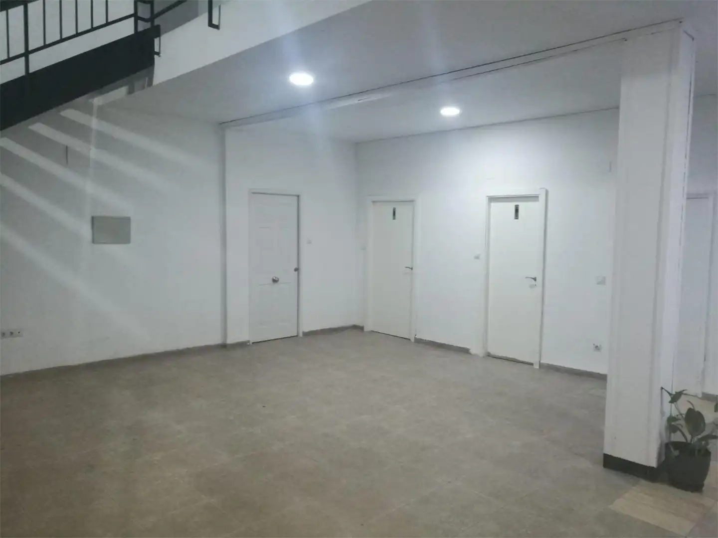 Oficina de alquiler en Carrer del Mas del Jutge, 12, Poligono Mas del Jutge Oficina de alquiler en Torrent