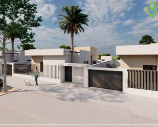 Exterior view of House or chalet for sale in Alcalá de Guadaira  with Private garden, Swimming Pool and Video intercom