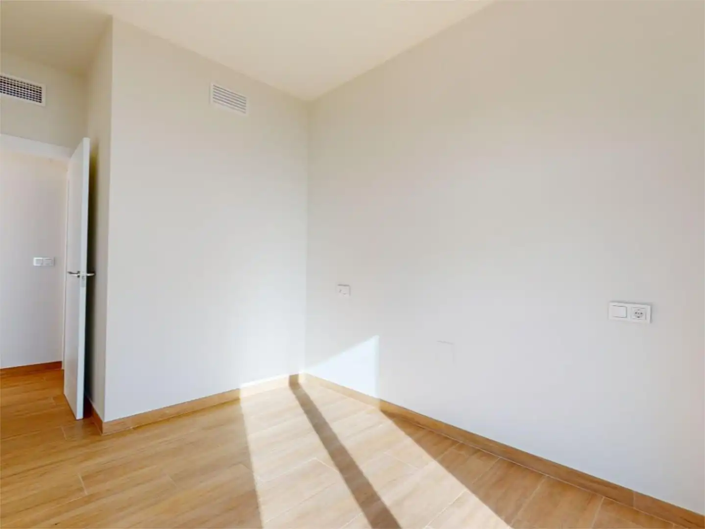 Habitación de Casa adosada en venta en San Pedro del Pinatar con Terraza y Piscina