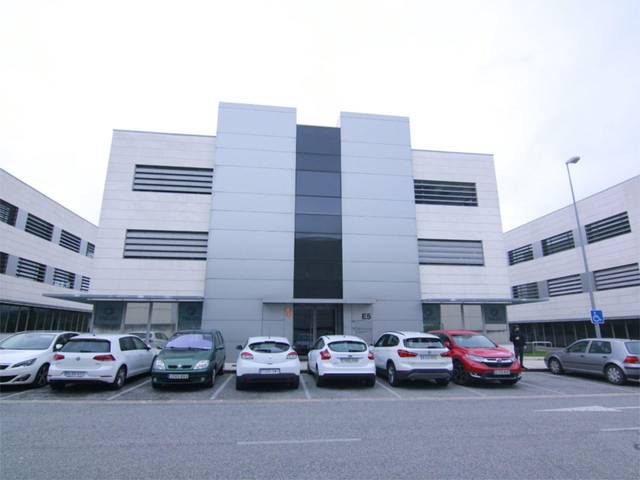 Oficina en Alquiler en Calle E, e1 en Aranguren