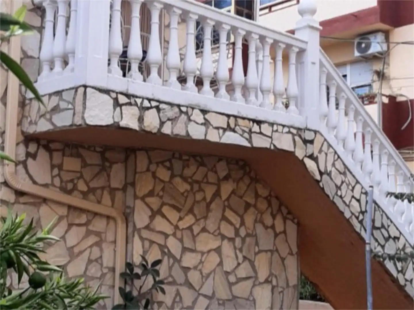 Casa o xalet en venda a Calle Martínez de Úbeda, 6, Linarejos Vista exterior de Casa o xalet en venda en Linares amb Aire condicionat, Calefacció i Terrassa