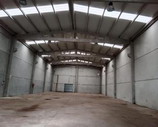 Industrial buildings to rent in Curtis