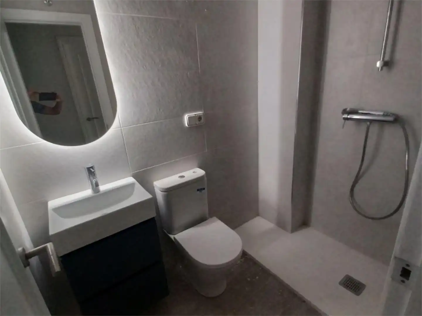 Piso en venta en Calle Luisa Boada, 25, Almodóvar del Campo Baño de Piso en venta en Almodóvar del Campo con Aire acondicionado, Calefacción y Terraza