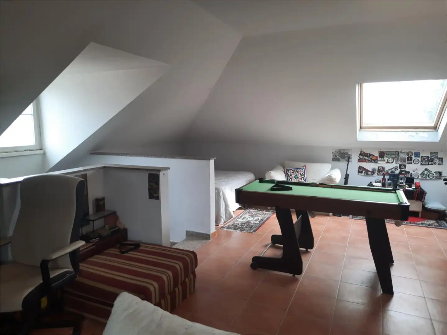 Habitación en Calle Jacinto Benavente, 13, Sector B Casa o chalet para compartir en Boadilla del Monte con Calefacción, Jardín privado y Amueblado