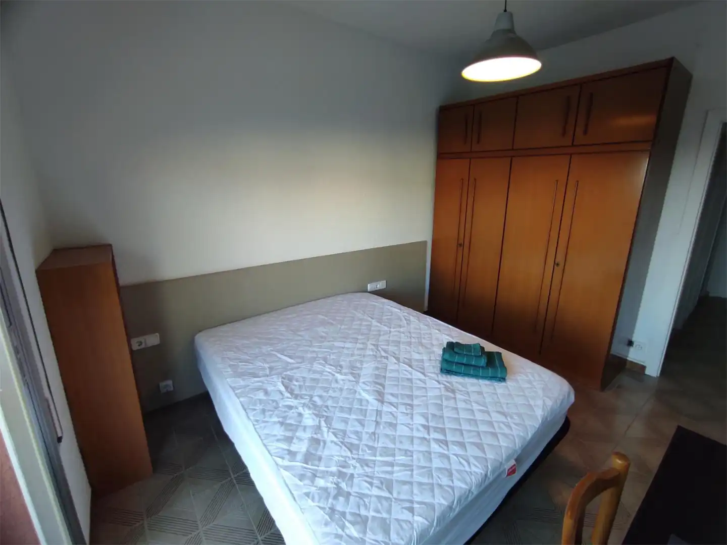 Zimmer in Carrer dels Alts Forns, 67, La Marina del Port Zimmer in Carrer dels Alts Forns, 67, La Marina del Port