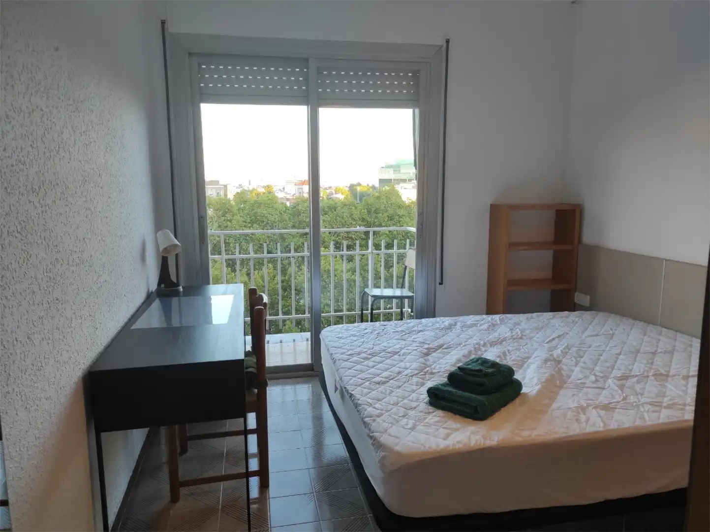 Zimmer in Carrer dels Alts Forns, 67, La Marina del Port Zimmer in Carrer dels Alts Forns, 67, La Marina del Port