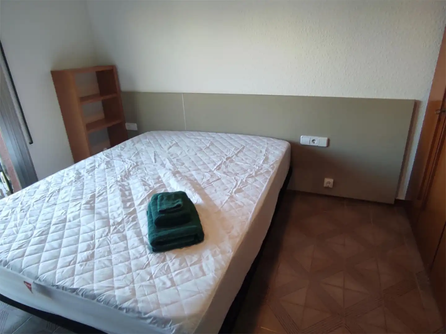 Zimmer in Carrer dels Alts Forns, 67, La Marina del Port Zimmer in Carrer dels Alts Forns, 67, La Marina del Port