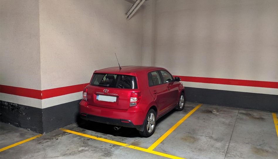 Garage zur Miete in Avenida Pamplona, 25, Echavacóiz, Pamplona / Iruña - Bild 1 Foto 1 von Garage zur Miete in Avenida Pamplona, 25, Echavacóiz, Pamplona / Iruña