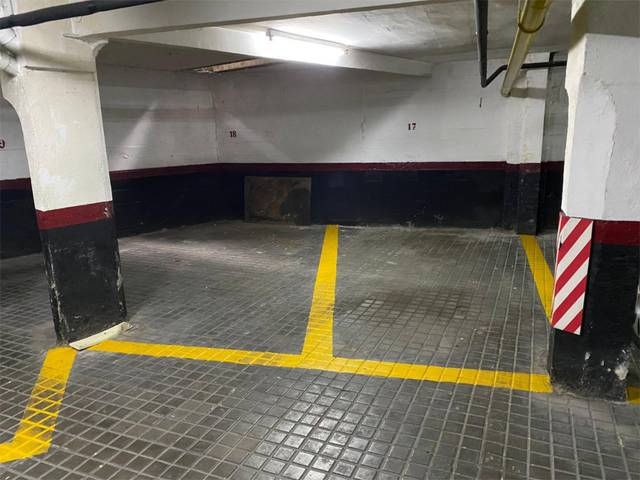 Garaje en Alquiler en Calle de Ercilla, 48 en Acacias