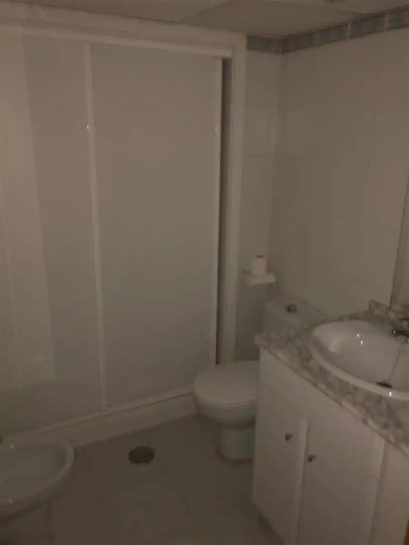 Room in Calle Azarbe del Papel, 12, Vistalegre Bathroom of Flat for share in Murcia with Parquet flooring, Furnished and Oven